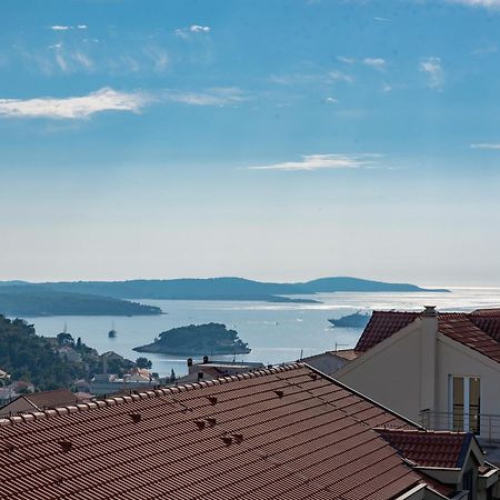 Apartments Mazuran Hvar Town Exterior photo